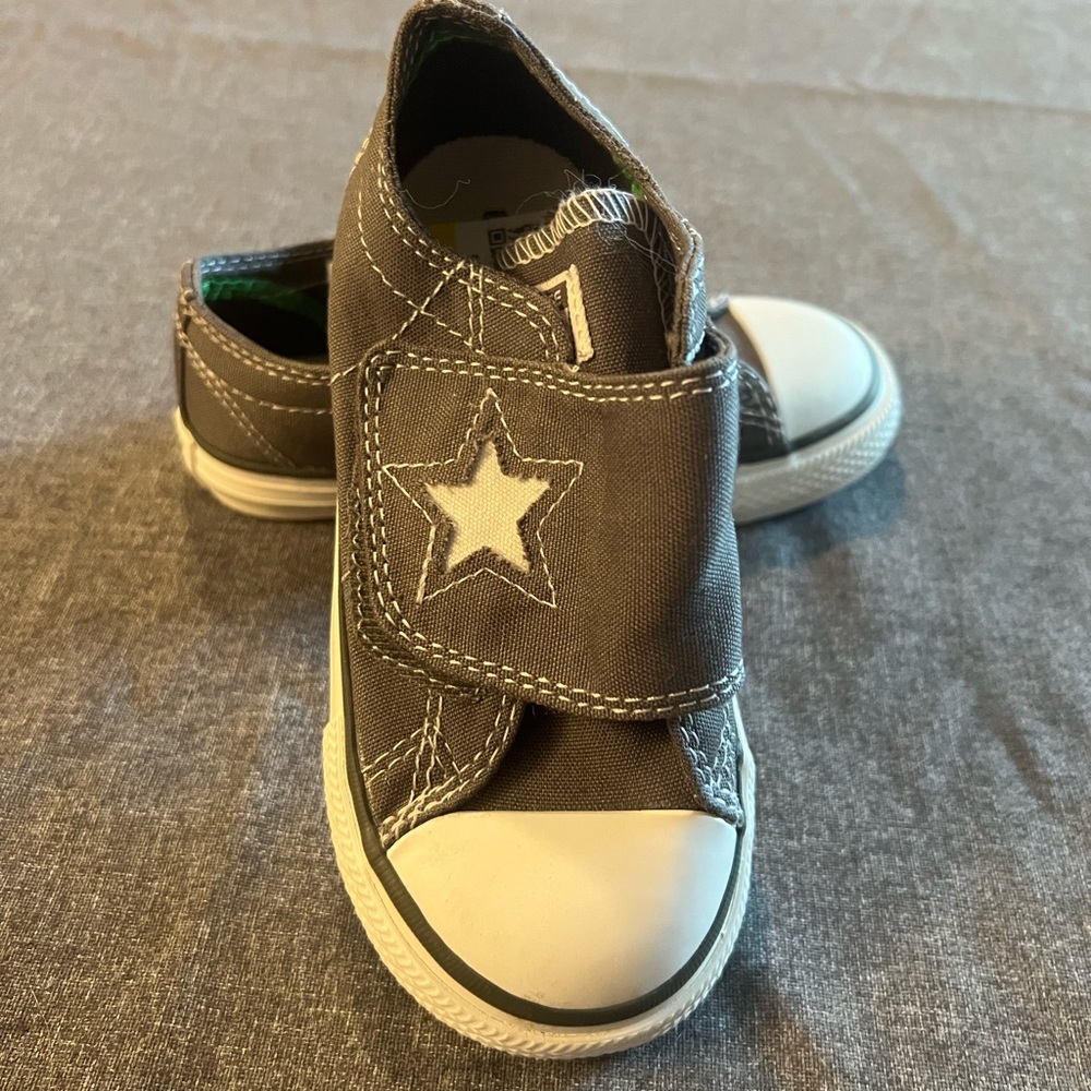 Toddler converse